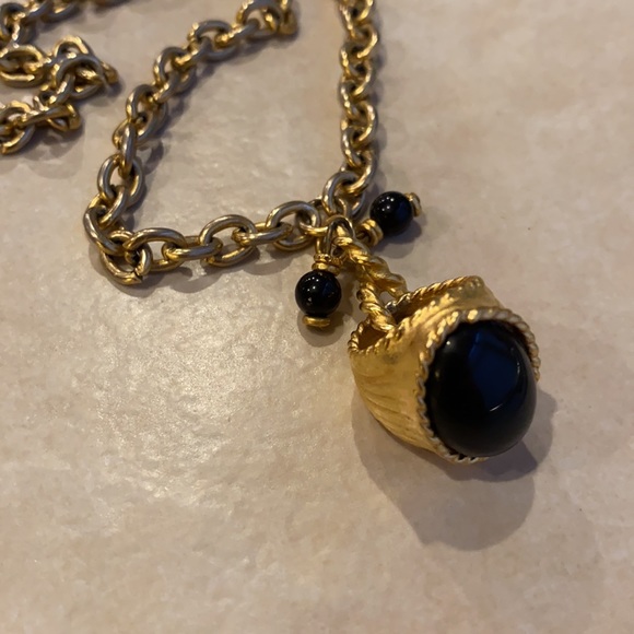 Vintage Boyfriend Ring Black and Gold Chain - Picture 10 of 13